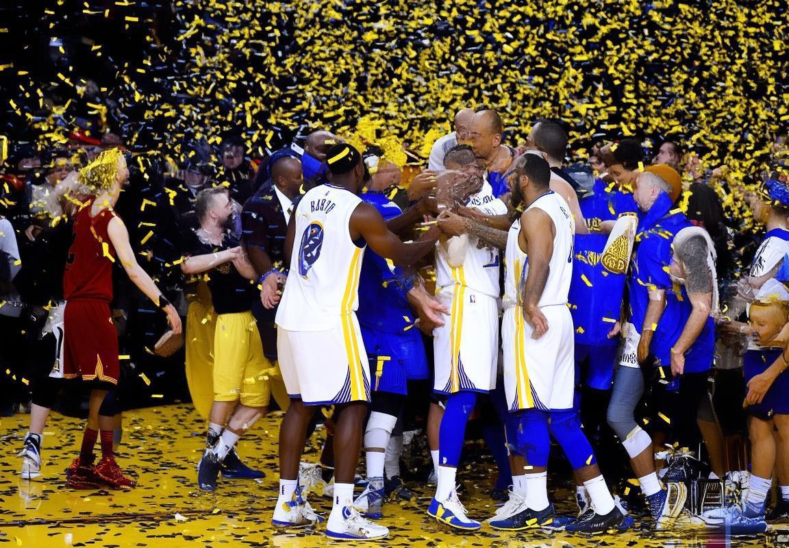 2017NBA总决赛：勇士逆袭，杜兰特加盟改写格局经典对决